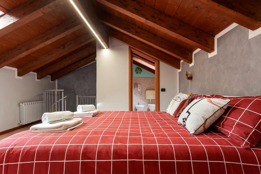 Alex Haus Apartment Сома Ломбардо Екстериор снимка